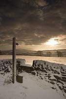 2305 A Winter Walk V Chris Gilbert, Ravenseye Gallery, Peak District, Photographs, Courses
